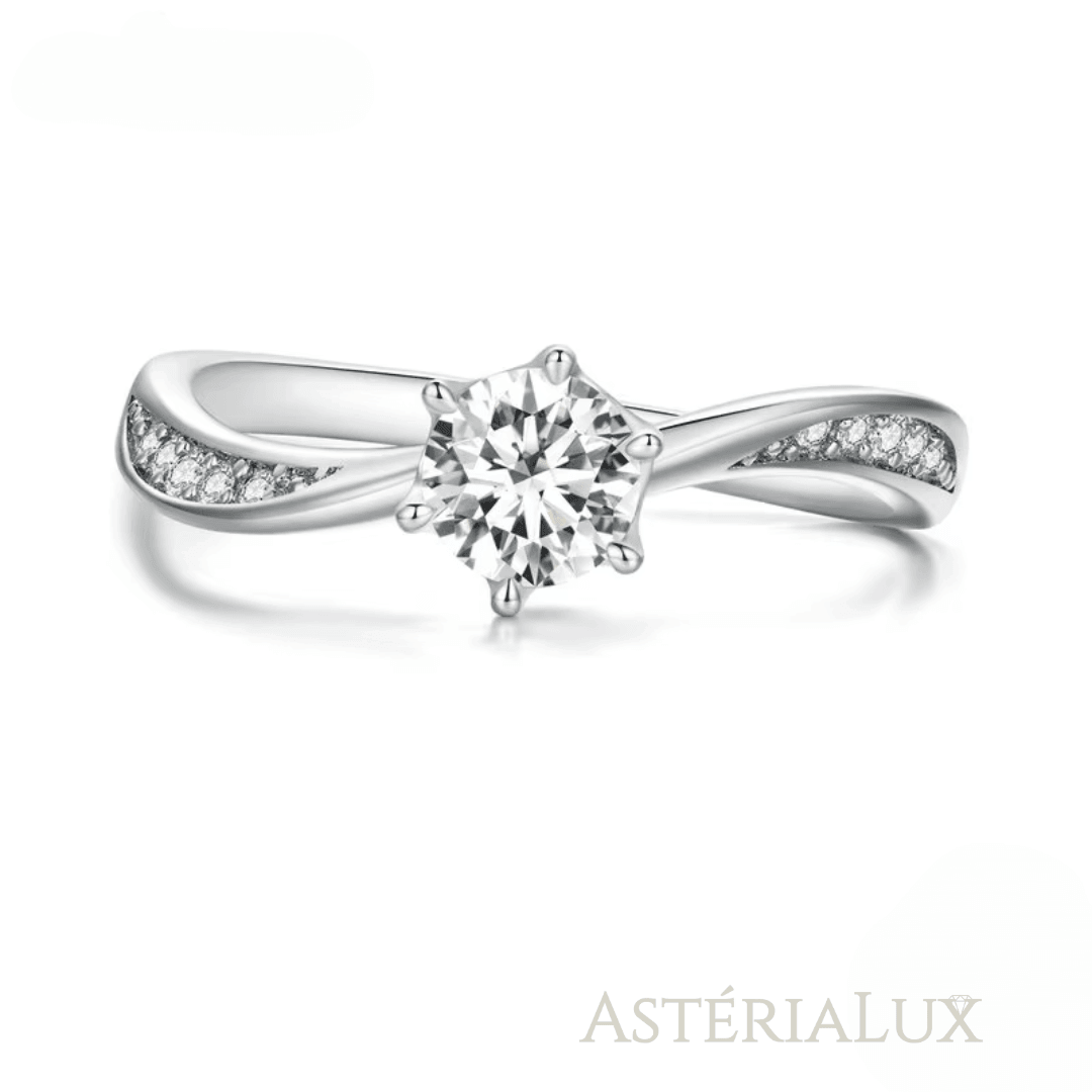 Anel Trançado com Zircônia Cúbica em Prata 925