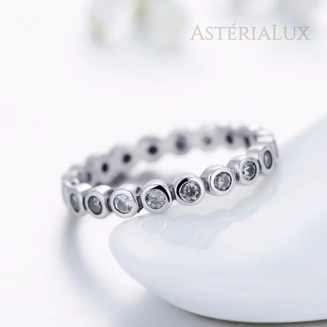 Anel Starshine com Zircão de Prata 925