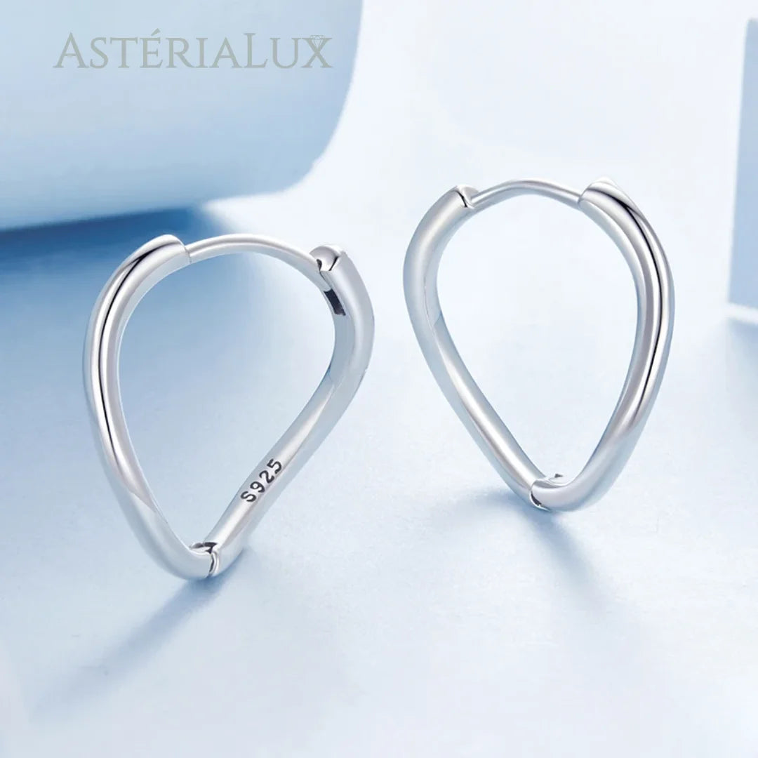 Brincos Ondulados Elegância Minimalista de Prata 925