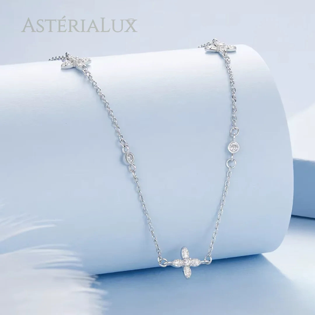 Colar Flor com Zircônia de Prata 925