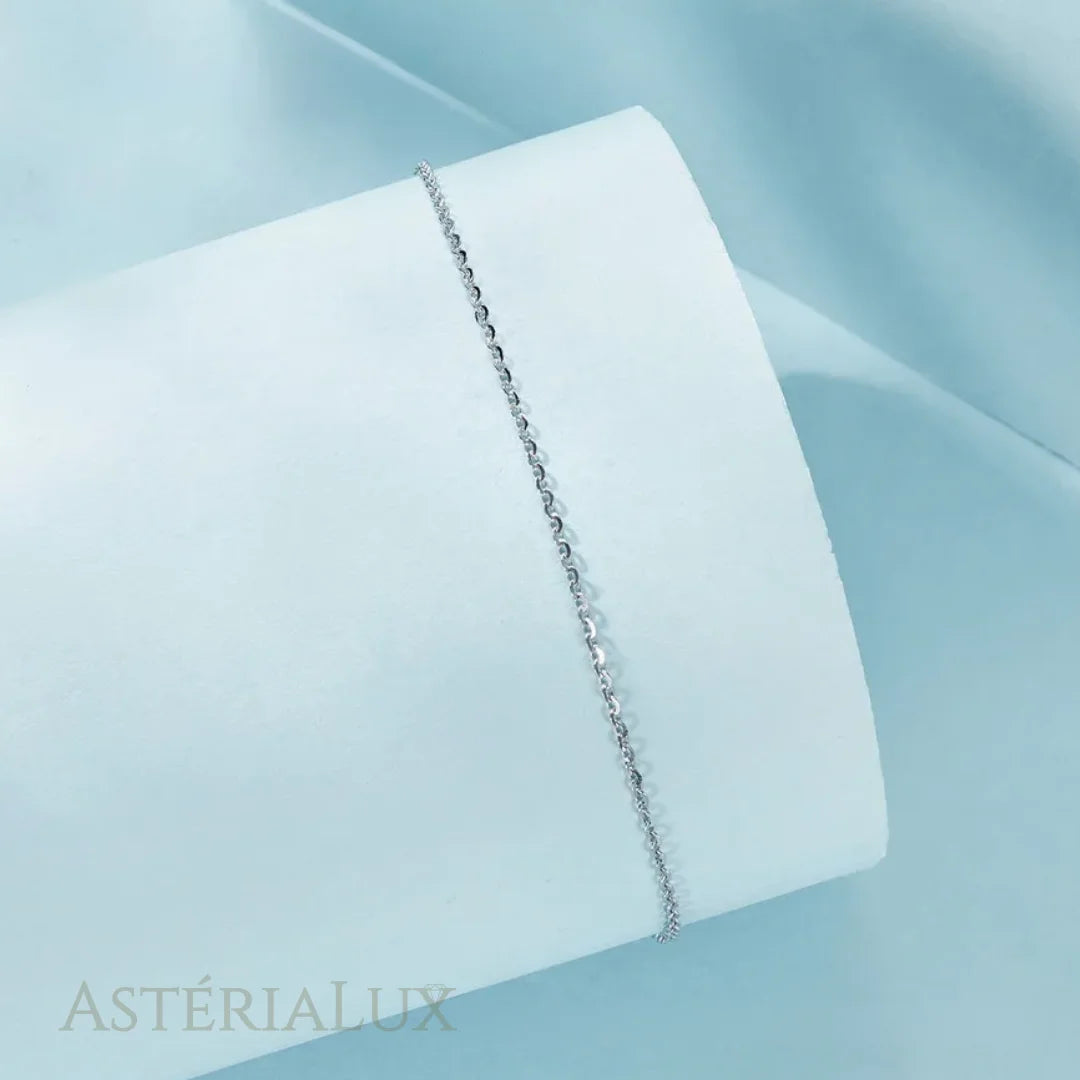 Tornozeleira Espumante Elegância Minimalista de Prata 925