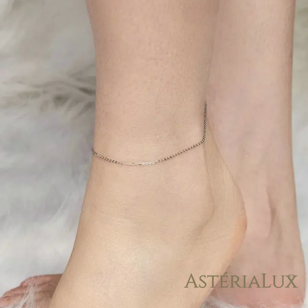 Tornozeleira Espumante Elegância Minimalista de Prata 925