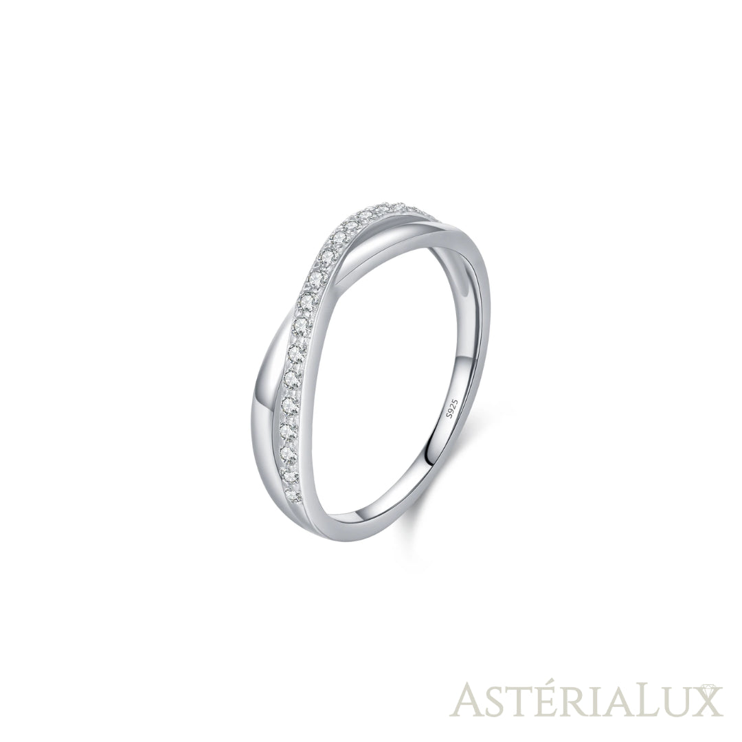 Anel Traço de Luz em Prata 925