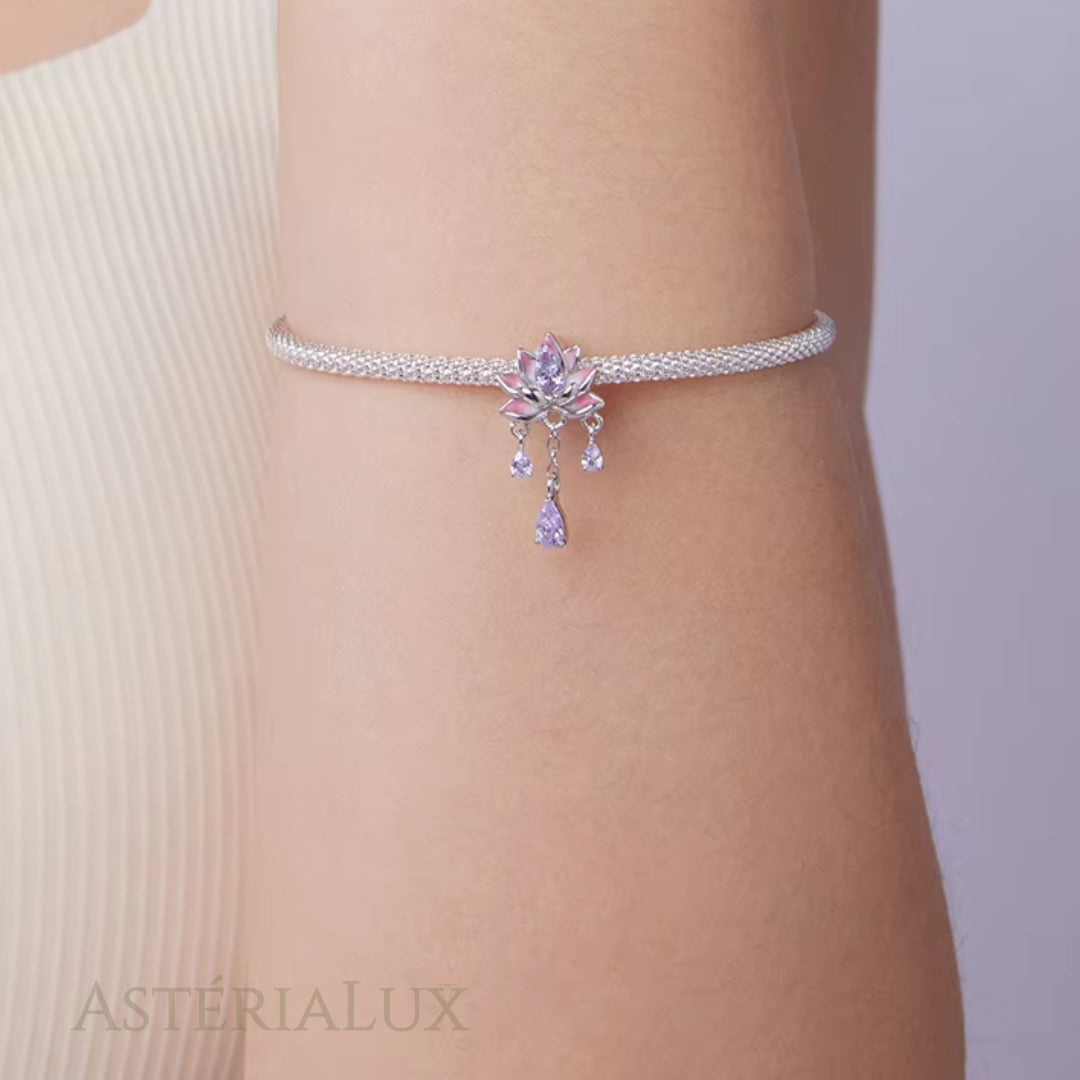 Berloque Flor de Lótus e Joaninha em Prata 925