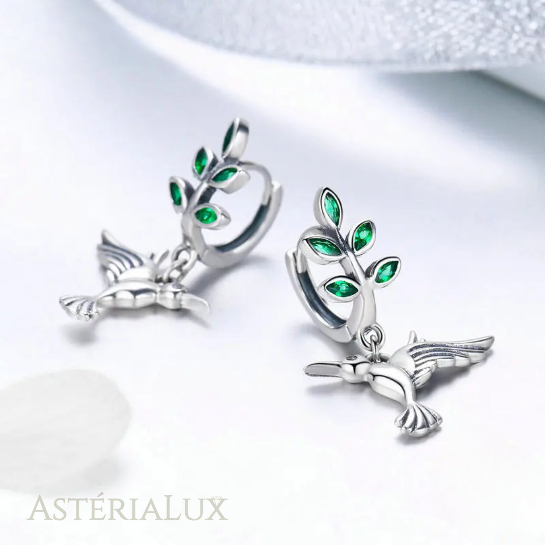 Brincos Elegância com Pássaro e Folhas em Prata 925