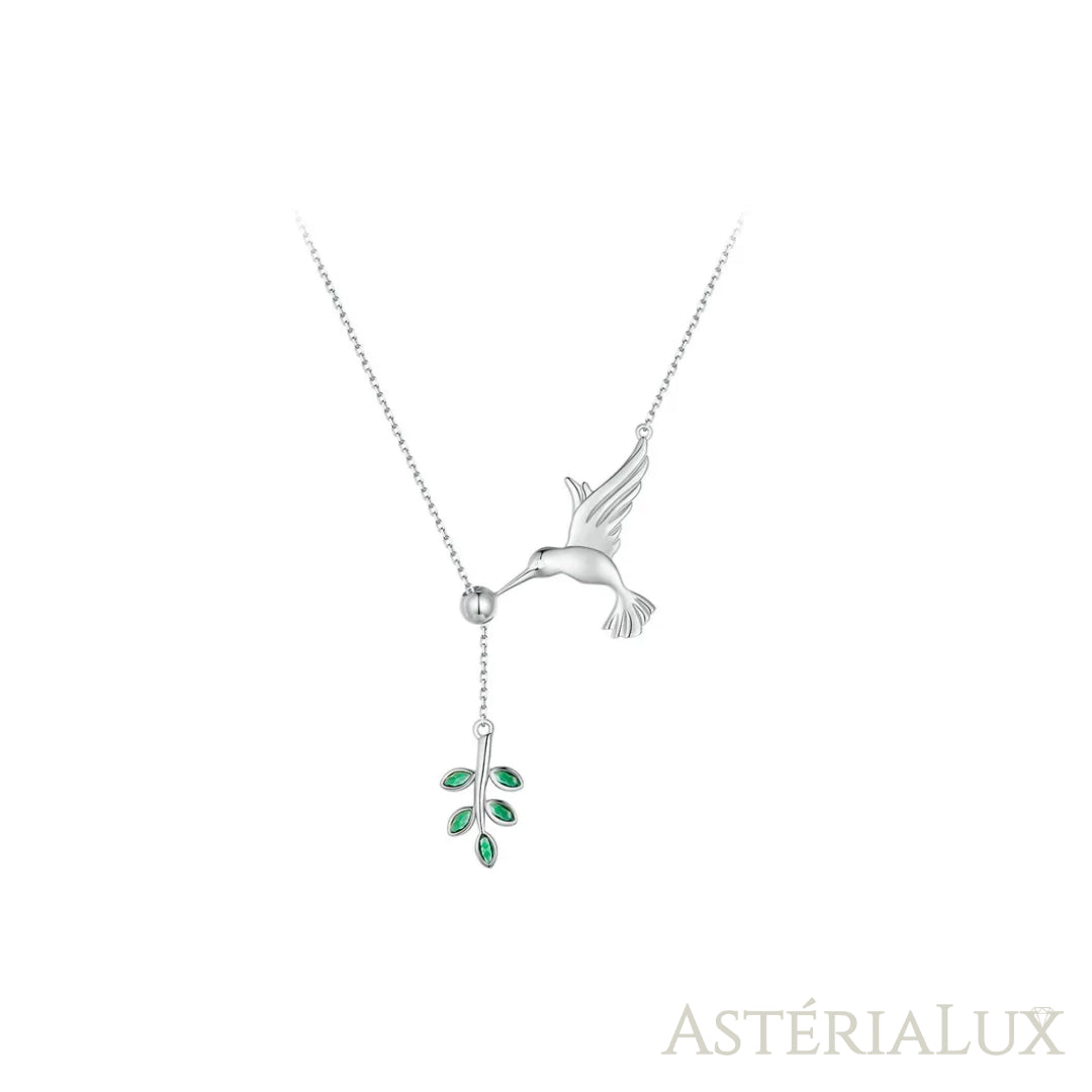 Colar Elegância com Pássaro e Folhas em Prata 925